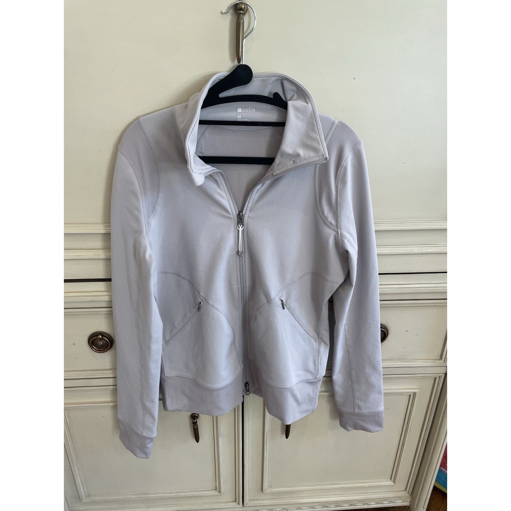 Zella Full Zip Athletic Jacket Tight Fit Lilac Stretch Medium Pockets Breathable